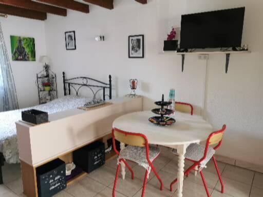 Villa Studio très agréable totalement indépendant dans maison avec cour sans vis à vis à Vittel Extérieur photo
